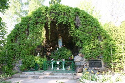 Grota Najświętszej Marii Panny przy kościele Salezjanów